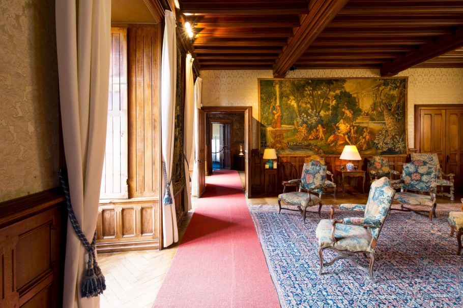 Прованс отель в замке