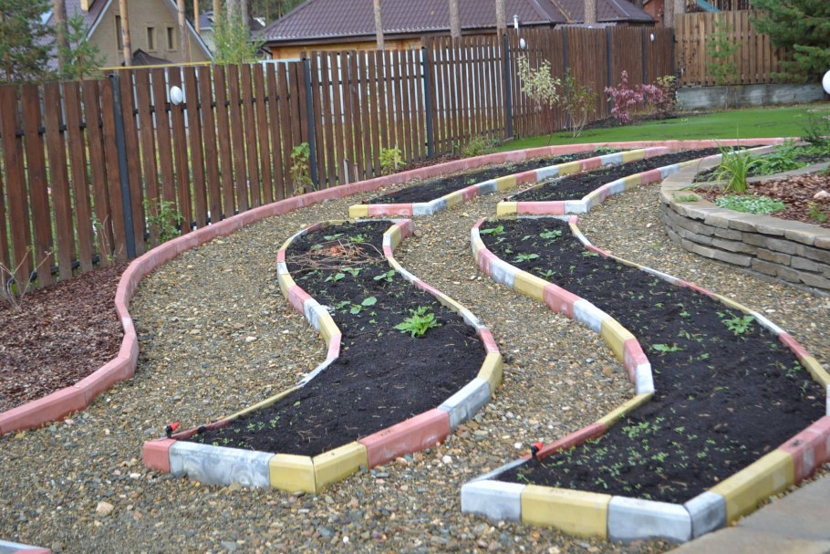 Бордюр из кирпича