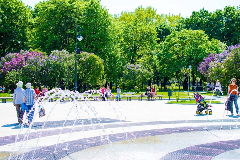 Парк сиреневый сад