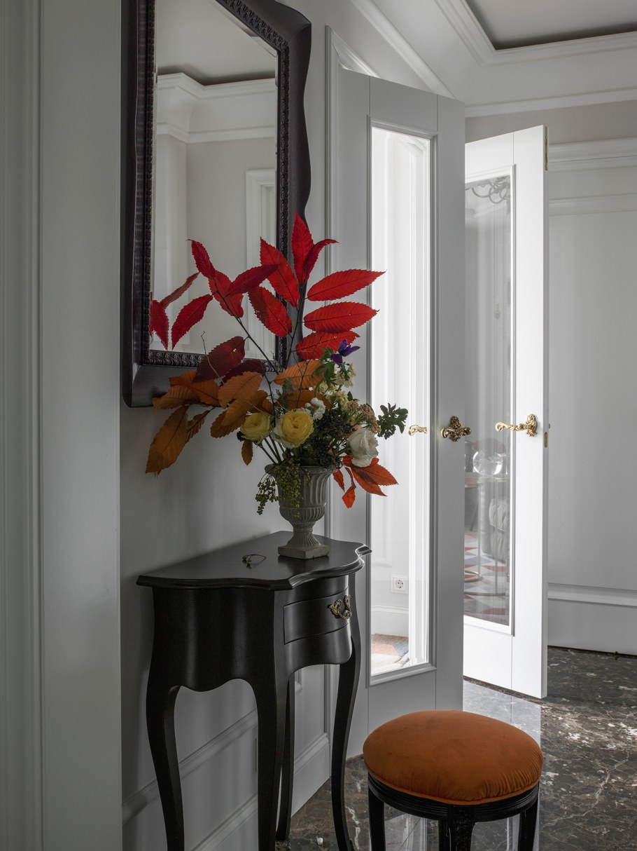 Лепнина в современном интерьере