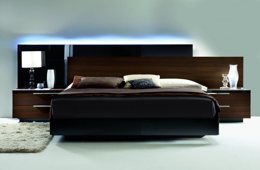 Кровать двуспальная Hitec