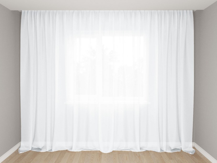 Белоснежная тюль в гостиную