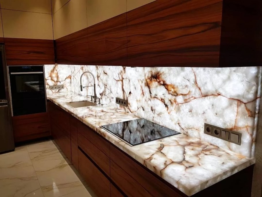 Столешница из гранита Блэк Космик