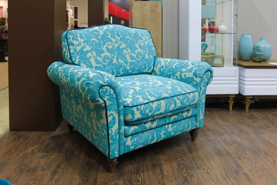 Диван 3-м Saint-Tropez 3073-60 молочный с/мех