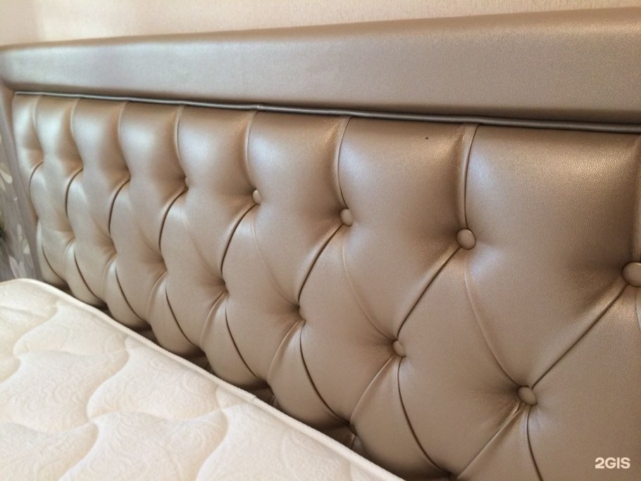 Сарма кровать Валенсия в эко коже