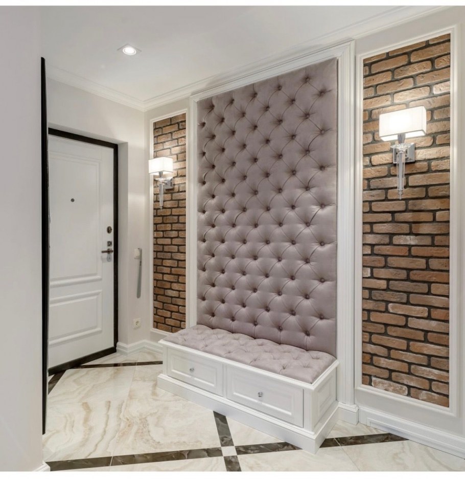 Панель с каретной стяжкой в прихожую