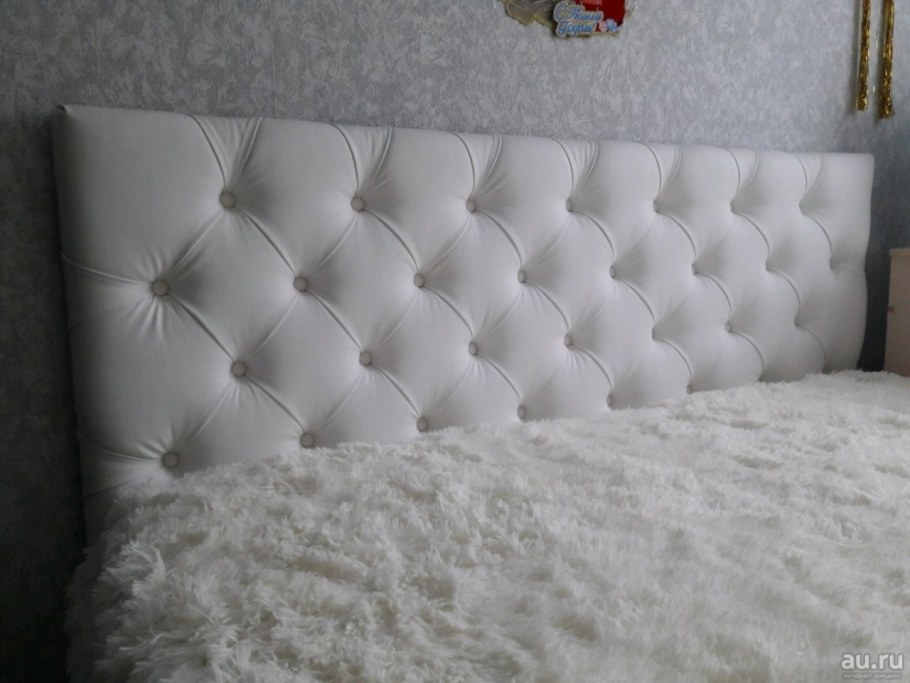 Кровать с каретной стяжкой