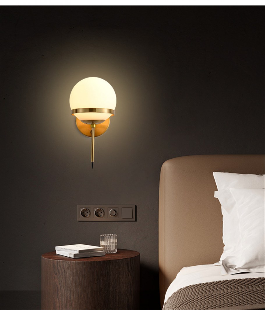 Настенный светильник Modern White Glass Wall Lamp Ball Hallway Wall Light Bedroom beside Lighting