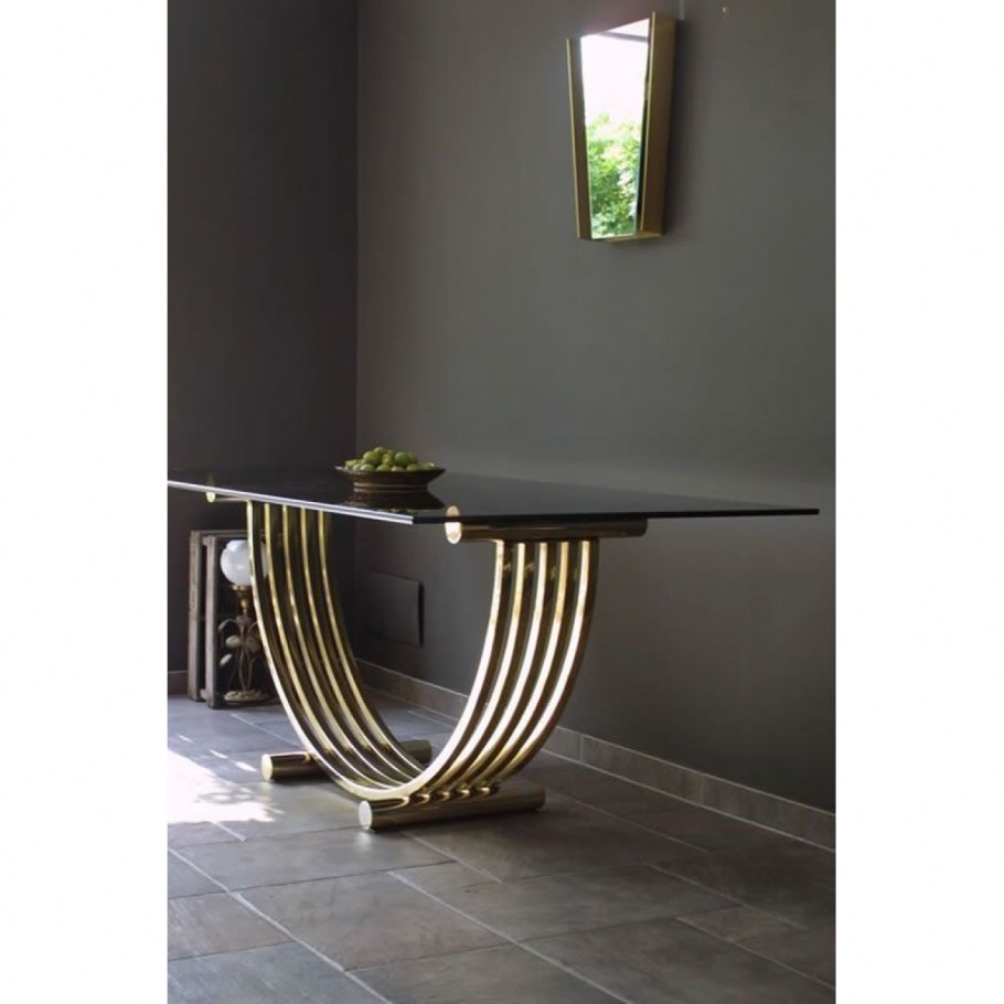 Необычная мебель из металла