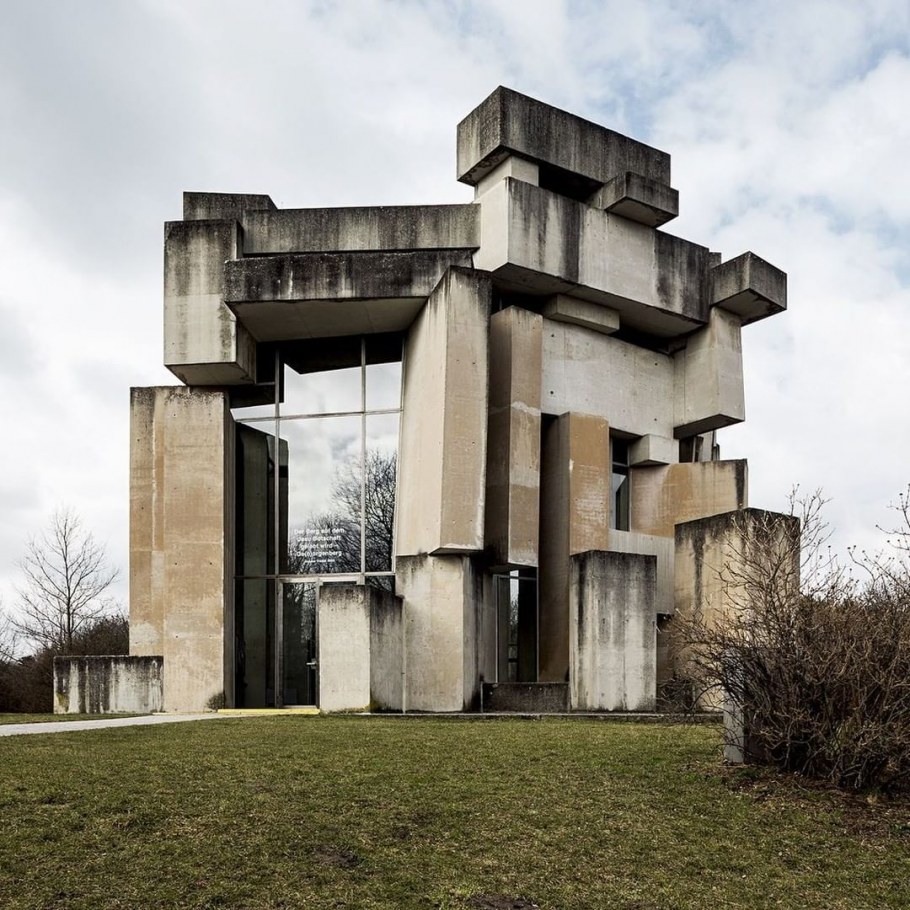 Эко брутализм в архитектуре