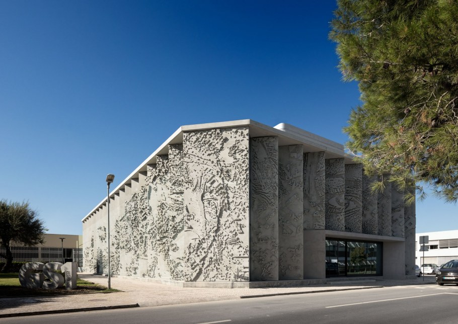 Монументальная архитектура