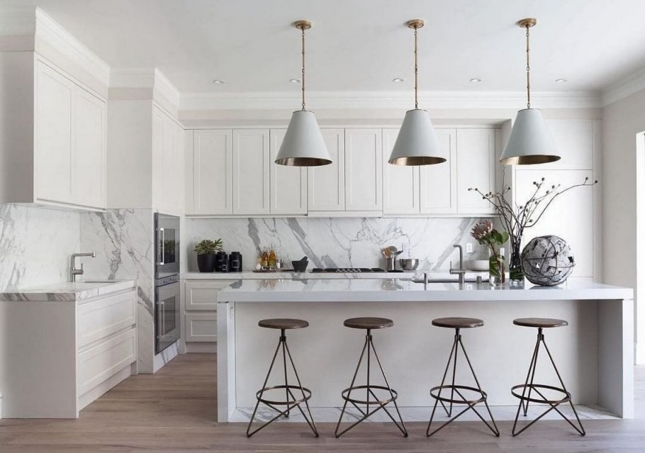 Барная стойка белый мрамор