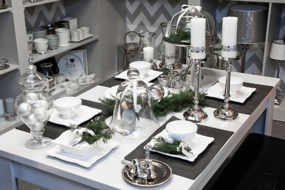 Сервировка в стиле Гжель