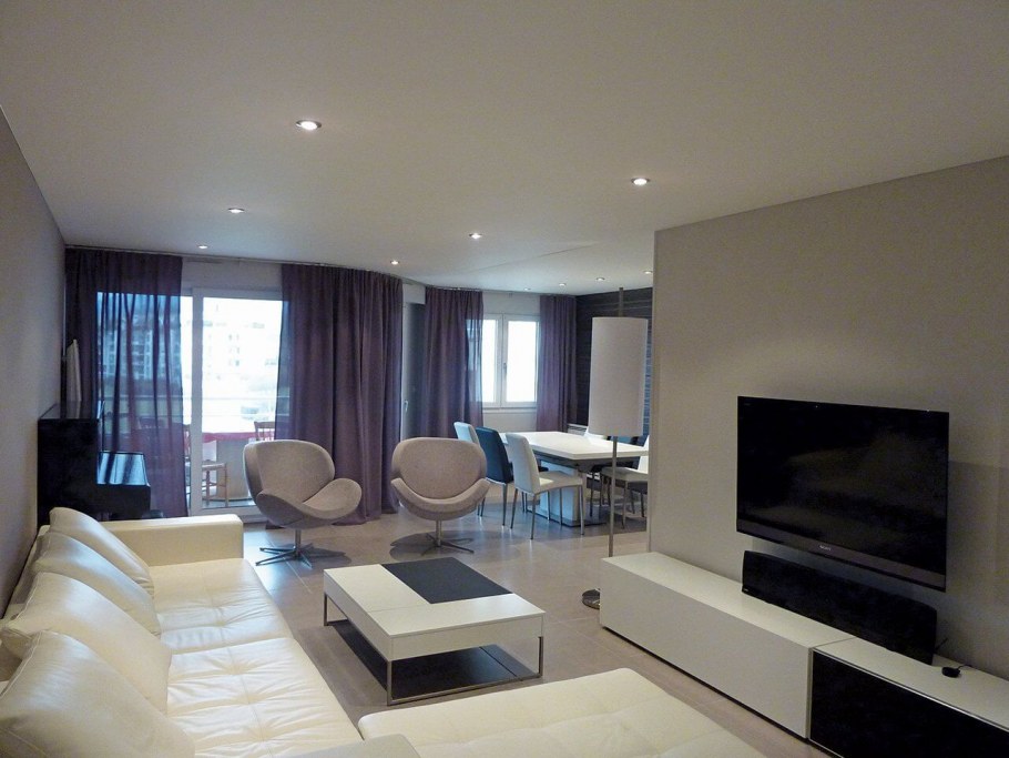 Матовый потолок гостиная