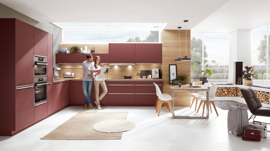 Кухня в серо лиловых тонах