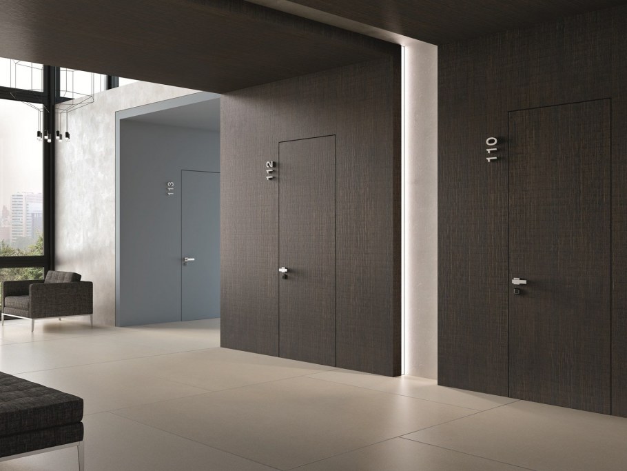 Двери Инвизибл шпон