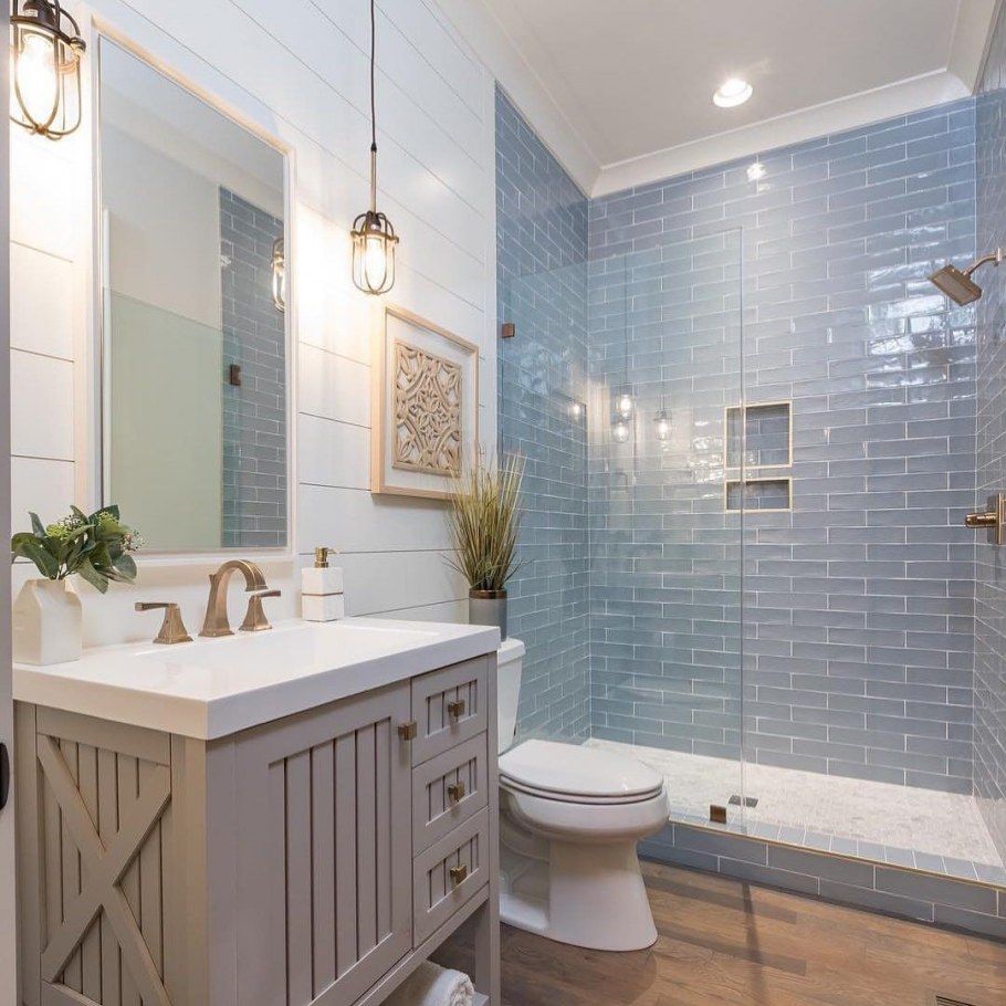 Кафель в ванной до середины стены