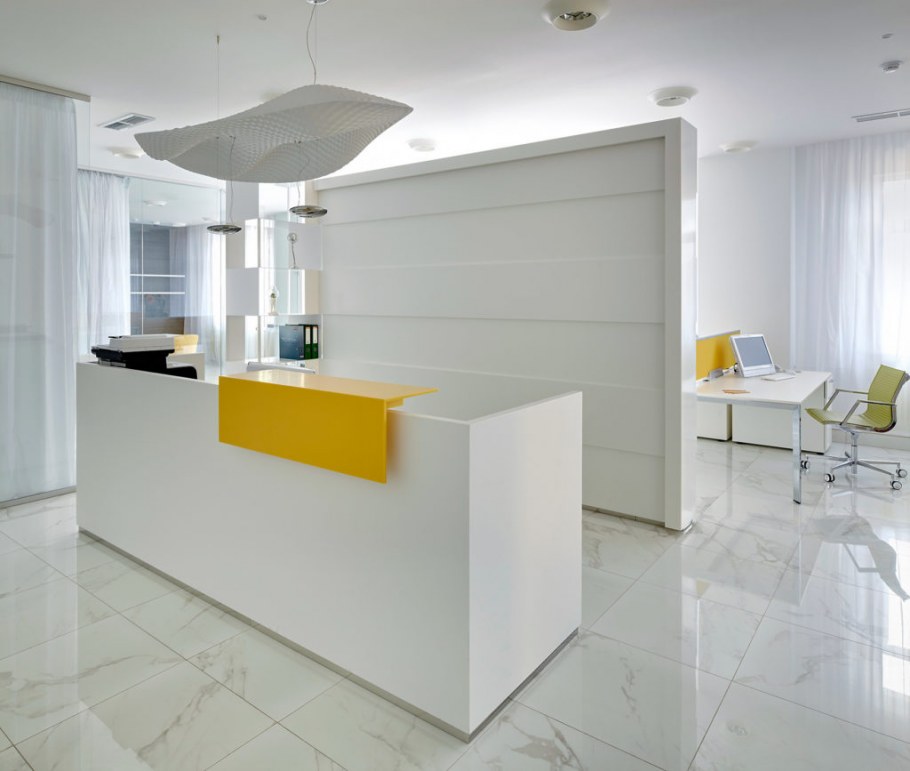 Ресепшен Митсубиши