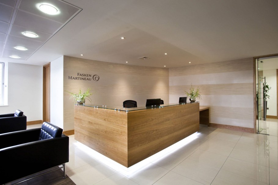 Ресепшн Coliseum