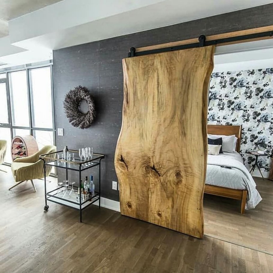 Состаренное дерево в интерьере