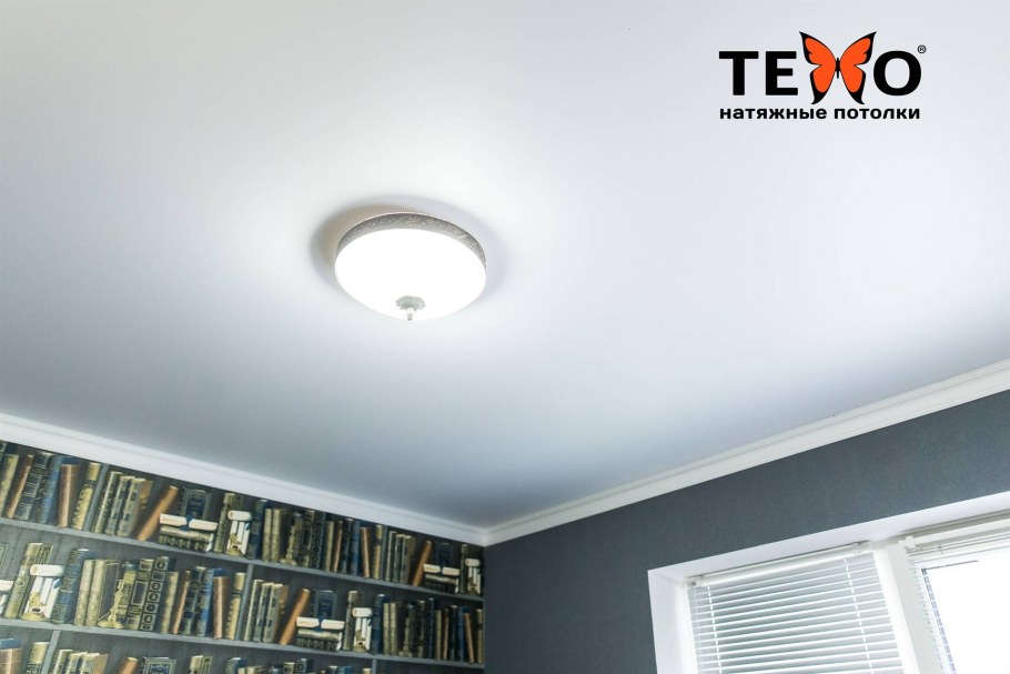 Натяжной потолок одноуровневый