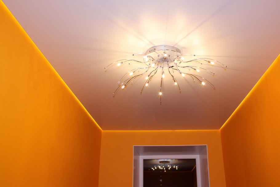 Матовый натяжной