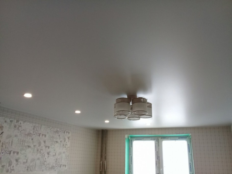 Сатиновые потолки