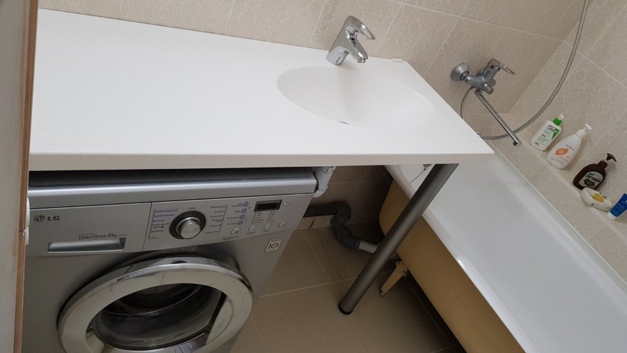 Раковина со столешницей под стиральную машину