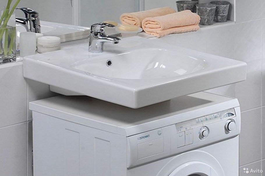 Раковина цвет и стиль Спартак 135 l