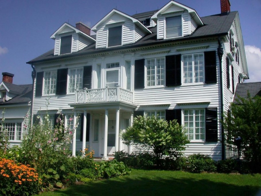 Дом в колониальном стиле в Южной Америке