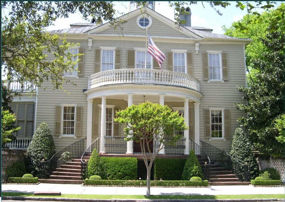 Country House Renovation США