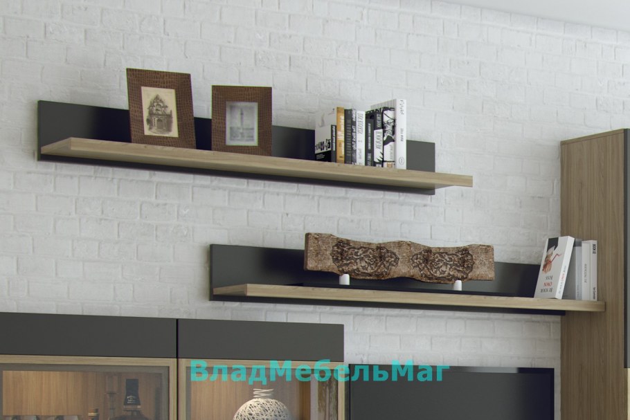 Полки над телевизором в гостиной