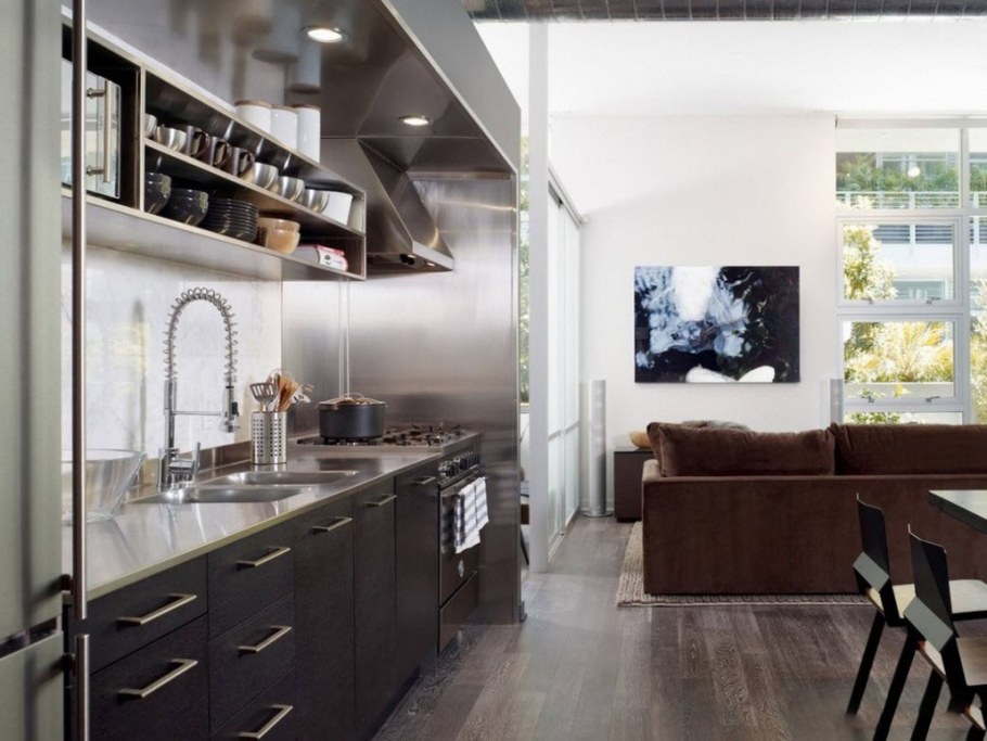 Кухня в стиле лофт темный пол