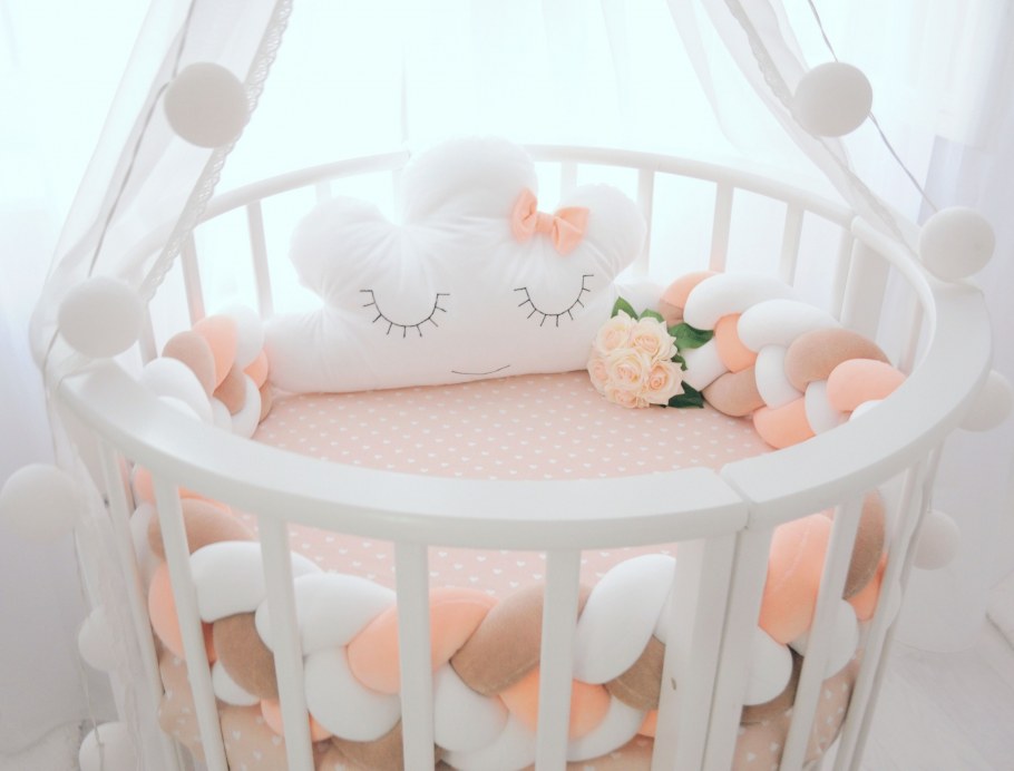 Украшения для детских кроваток