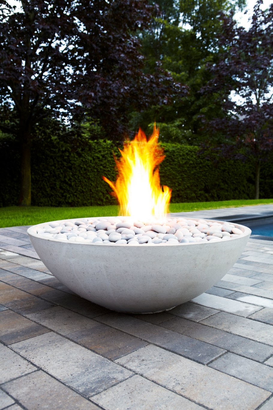 Кострище из бетона