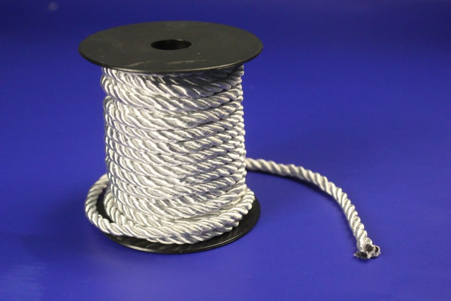 Шнур фаловый полипропиленовый с сердечником 8мм