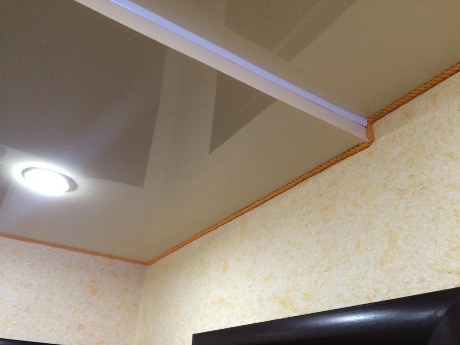 Декоративный канат вместо плинтуса