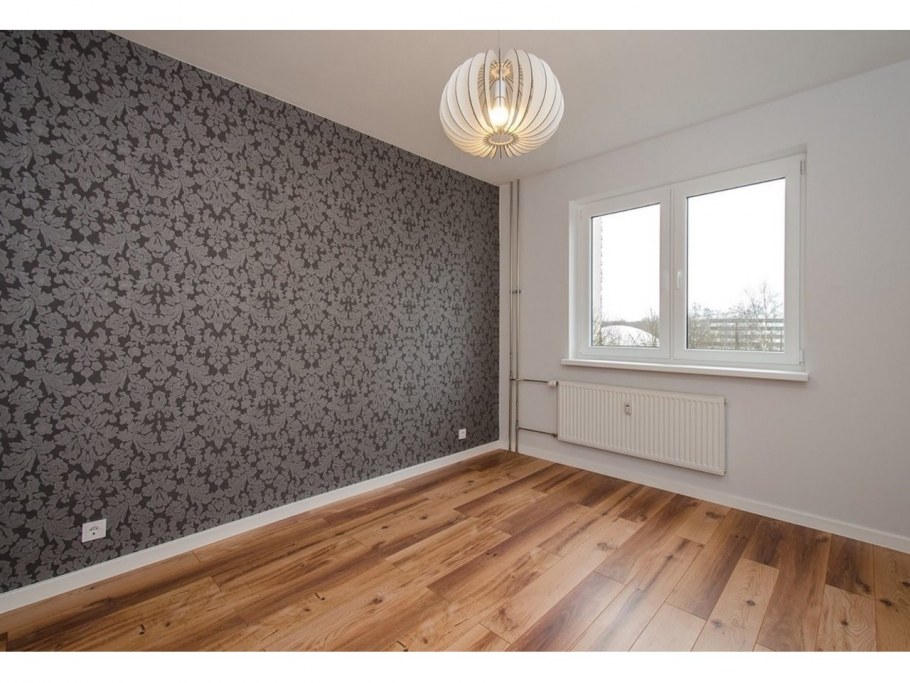 Оклеивание стен