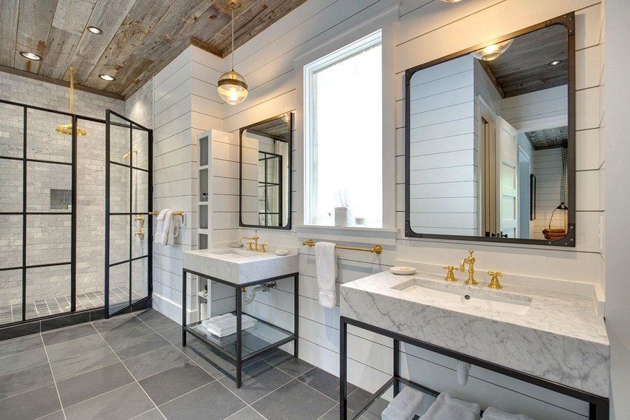 Ванна в стиле дерева