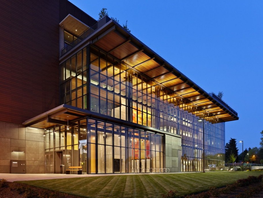 Современные фасады зданий