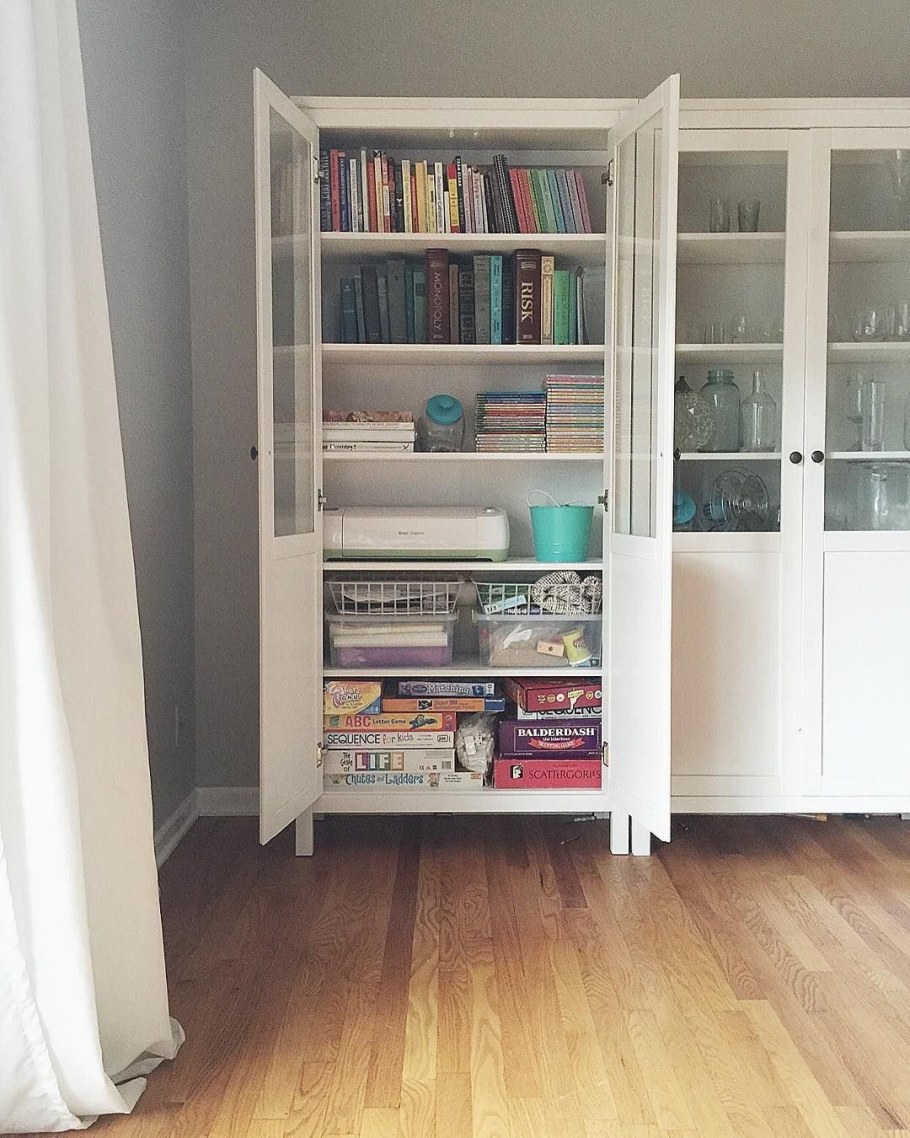 Билли стеллаж или ХЕМНЭС