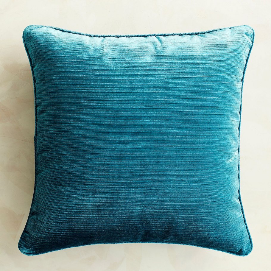 Подушка декоративная бирюзовая