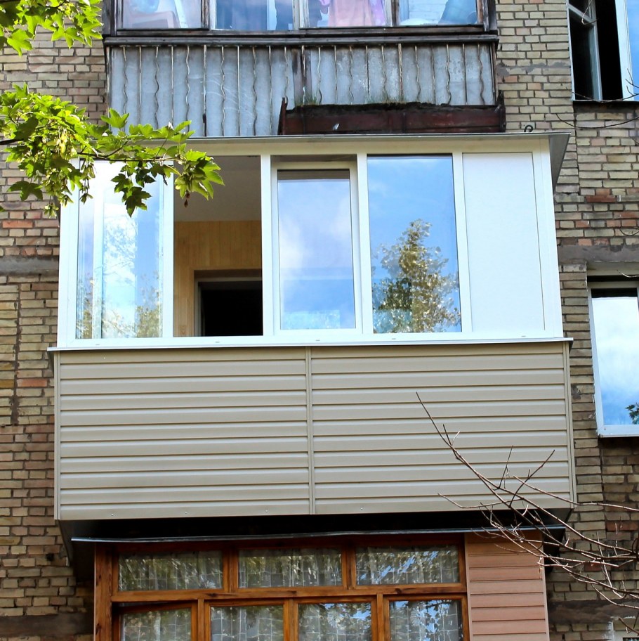 Лоджия снаружи