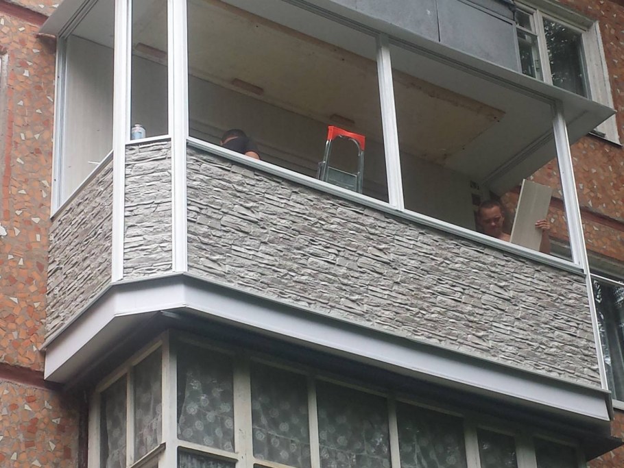 Наружная обшивка балкона