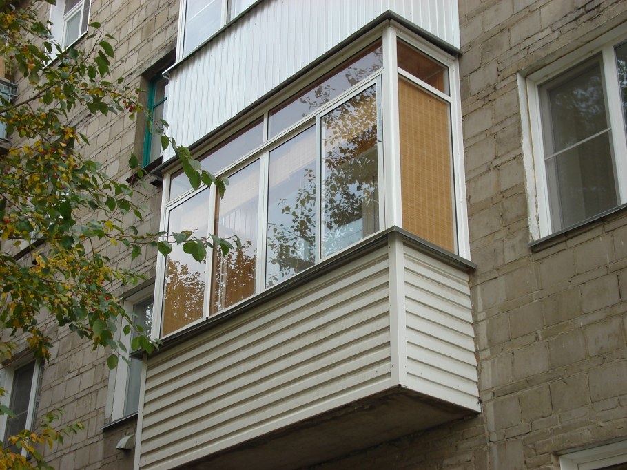 Балкон снаружи