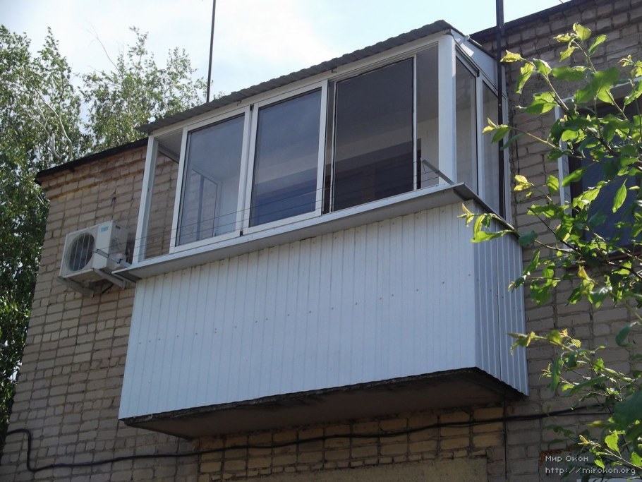 Балкон хрущевка с улицы