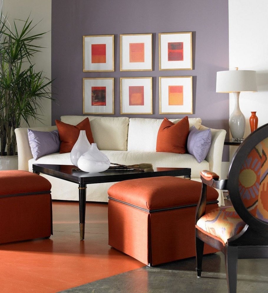 Оранжевый диван в интерьере