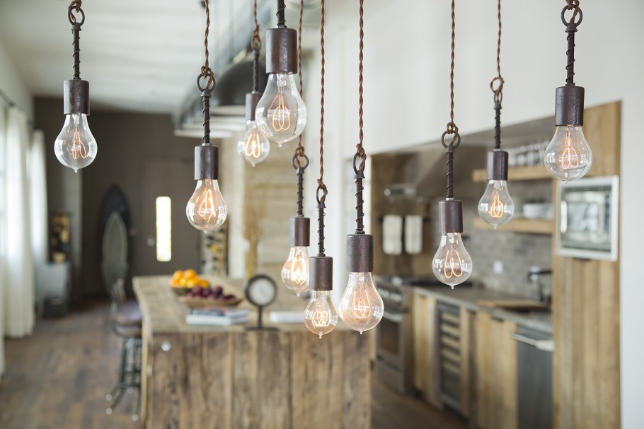 Люстра корабль