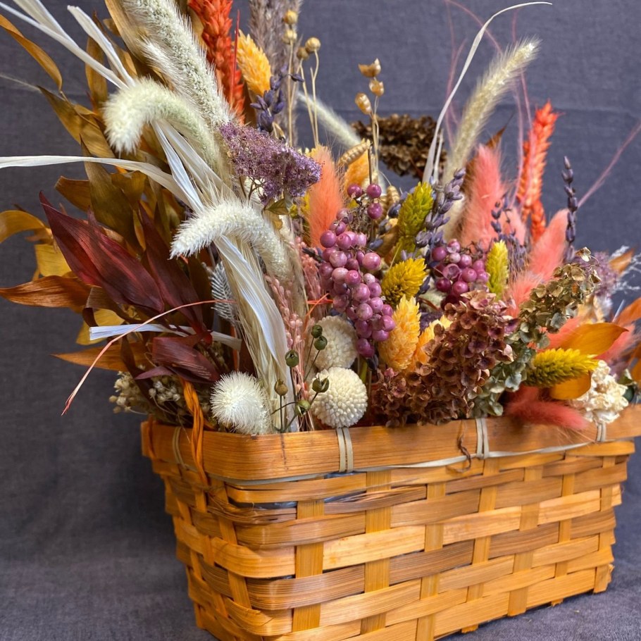 Композиции из сухоцветов