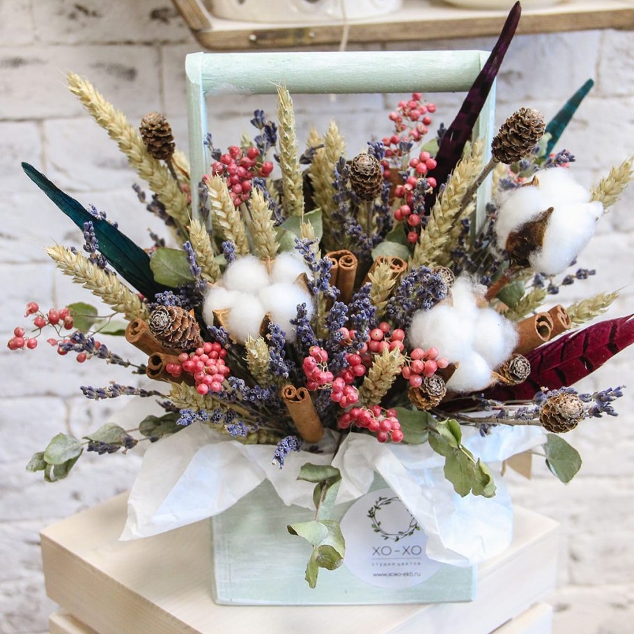 Композиции из сухоцветов